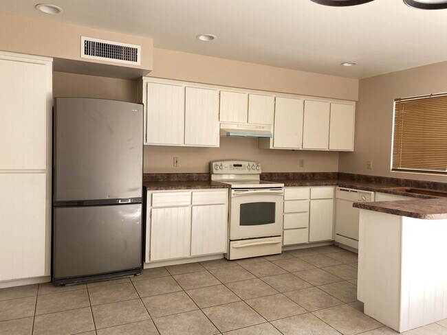 Photo - I-10 and Baseline, 3 bed, 2 bath, Patio home Fridge Included