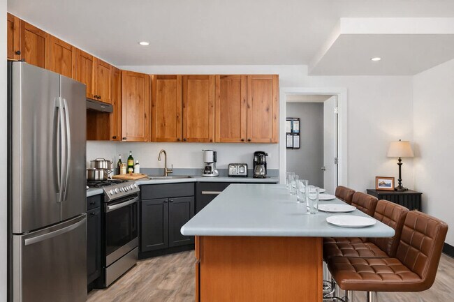 219 S Badger Ave Unit SI ID1387452P