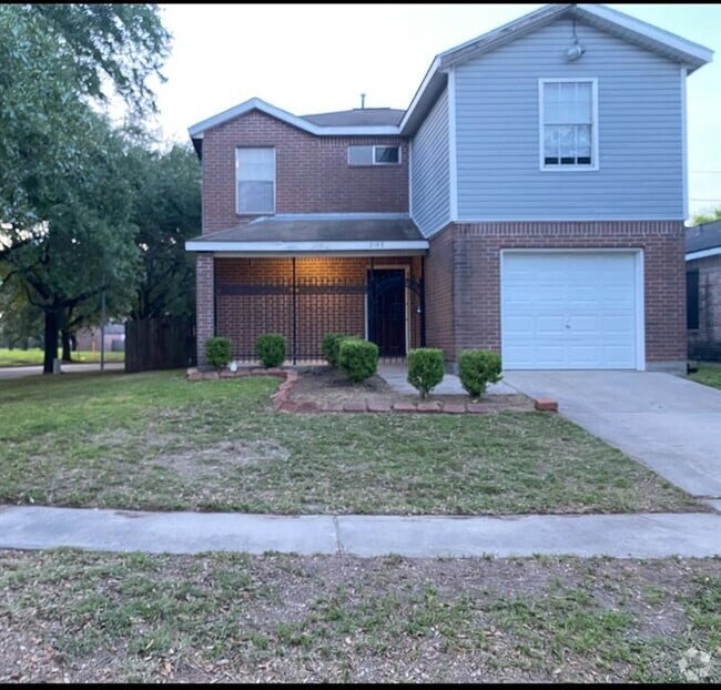 Building Photo - 2103 Whittier Dr Rental