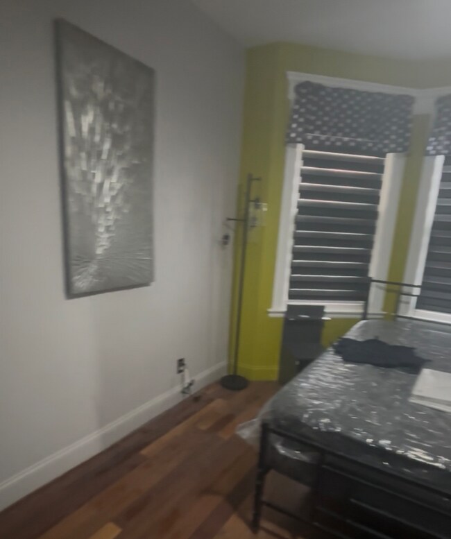 Photo - 228 Bayview Ave Unit 1