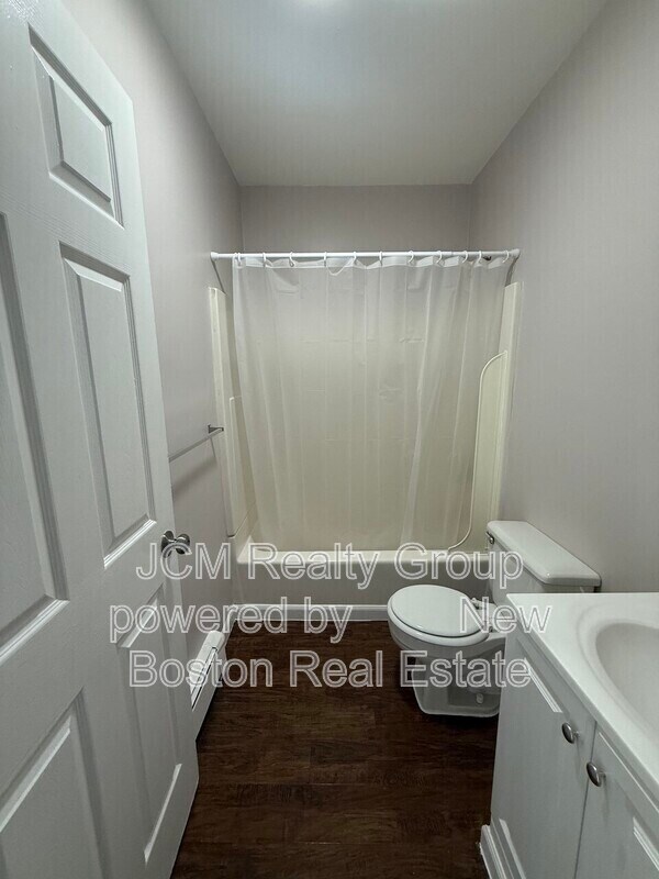40 Winthrop St Unit 4