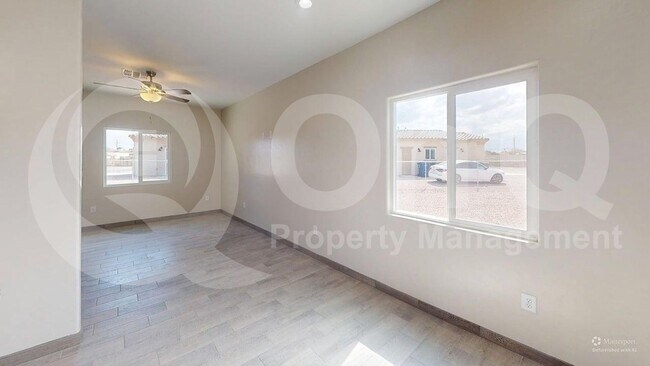 Photo - 1605 N Yavapai St