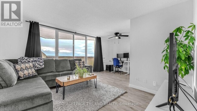 Photo - 1105 Jalna Blvd Unit 1010