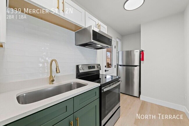 Photo - 4339 Mercier St Unit 2N