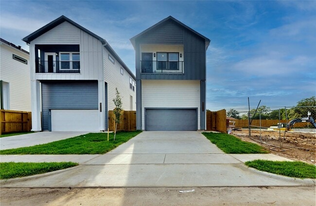 Photo - 12226 Kirkgard Dr