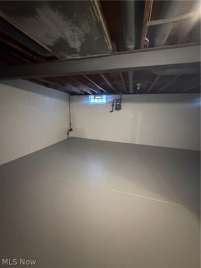 Photo - 9409 Manor Ave