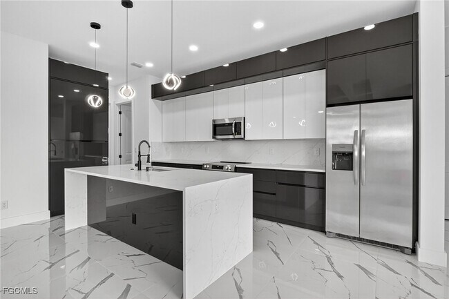 Photo - 3531 NE 17th Ave