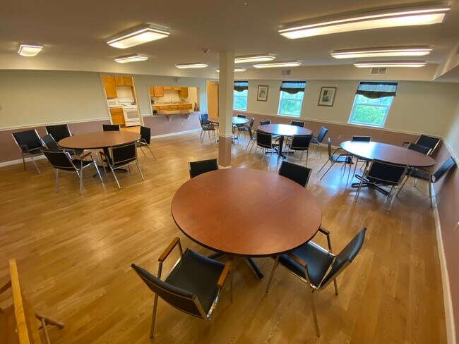 Photo - 17 Carmichael St Unidad Senior Housing