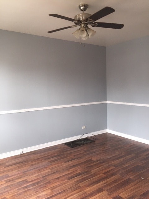 Building Photo - 9220 S Manistee Ave Unit 1