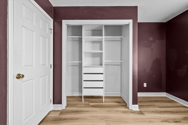 Photo - 43 S Lakeshore Dr