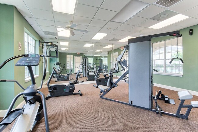 66170147 - Matthew Ridge Apartments