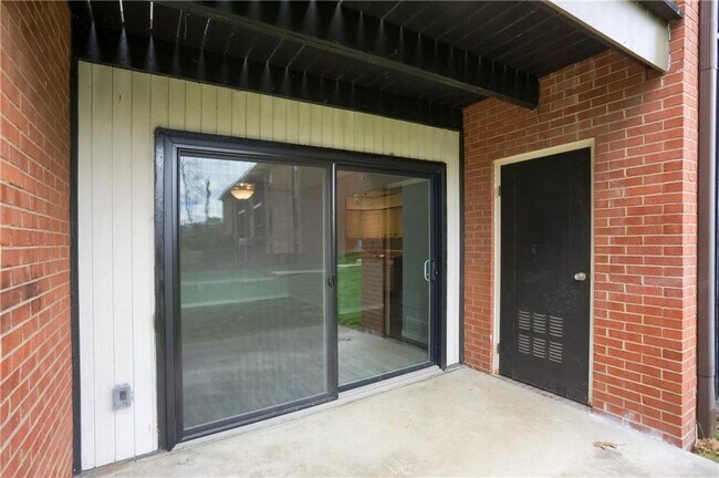 1200 College Park Dr Unit 2