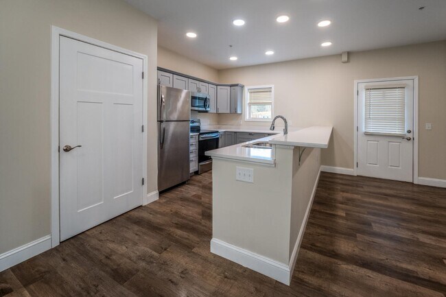 Photo - 95 Maple Grove Ln