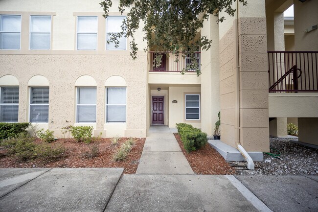 Gated Club Cortile 3/2 Condo 1st-Floor In-Unit Laundry