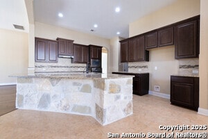 Photo - 3325 Jons Way