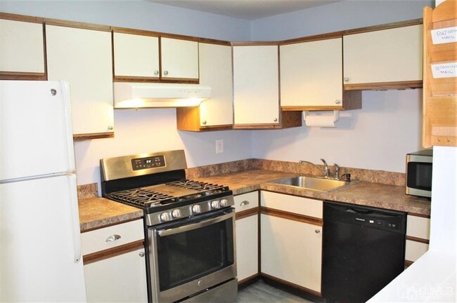 Photo - 1003 Woodhaven Dr