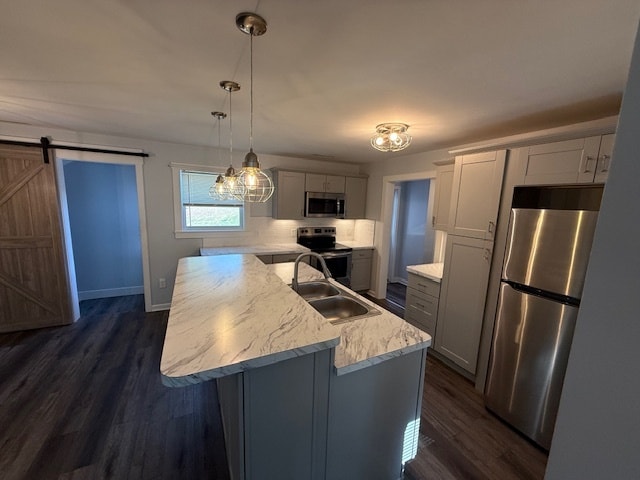 Photo - 2227 Killian Rd