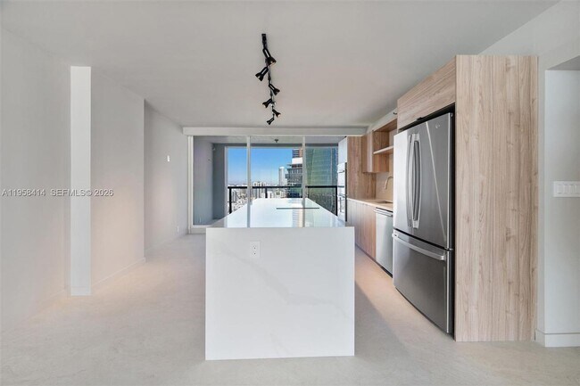 Photo - 1541 Brickell Ave