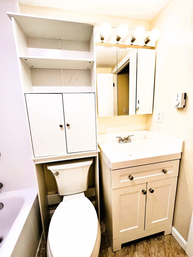 Photo - 870 Haverhill St Unit 11C