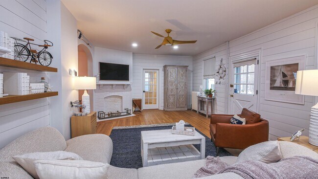 21 S Vassar Square