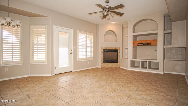 Photo - 6325 Franklin Ridge Dr