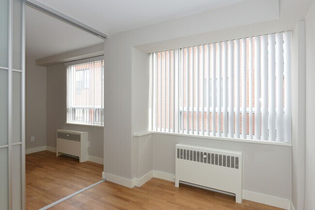 Photo - 265 Russell Hill Road Unité 704