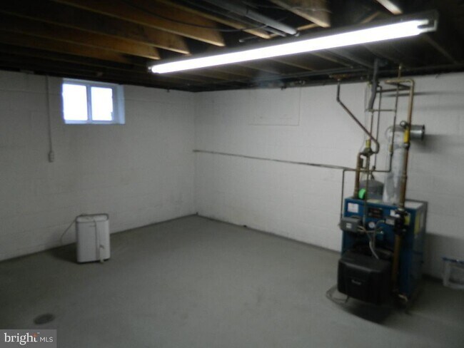 Photo - 41665 Tudor Hall Rd