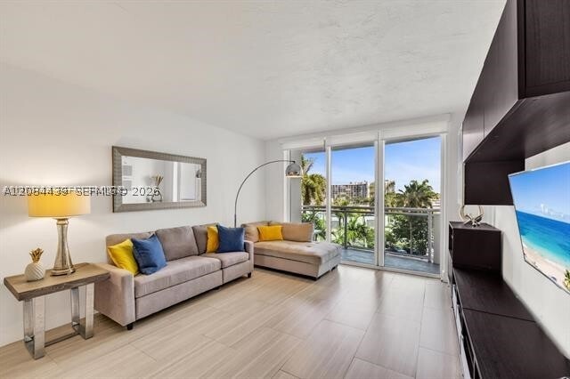 3001 S Ocean Dr Unit 433