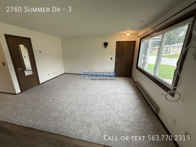 2760 Summer Dr Unit 3