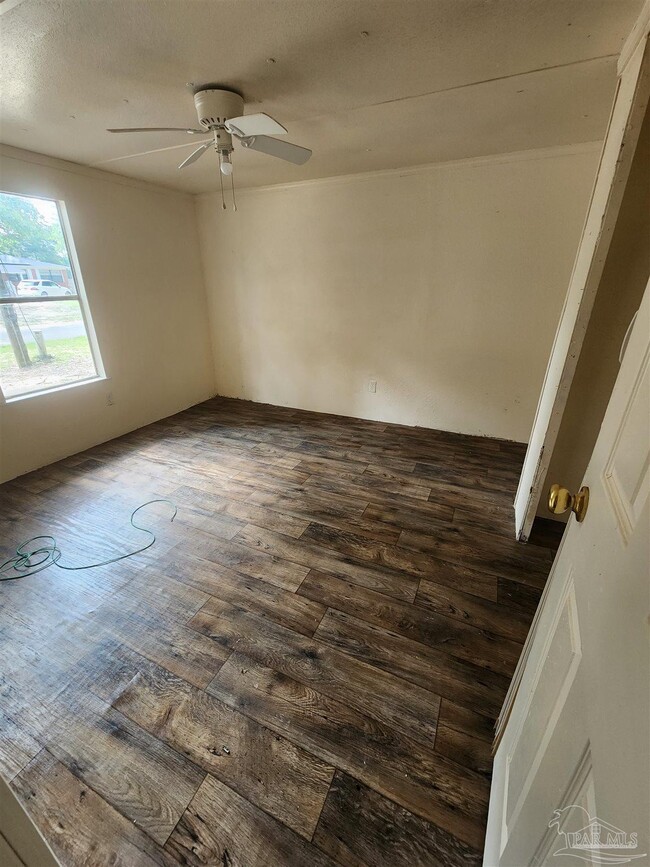 Photo - 6212 Montgomery Ave