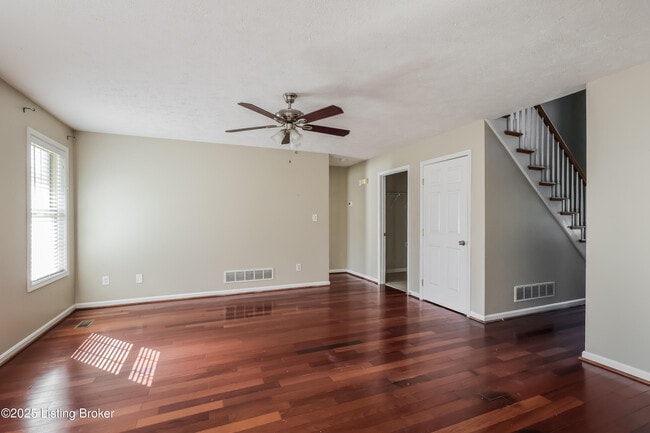 Photo - 9303 Longhorn Ct