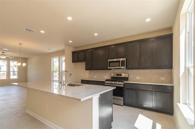 Photo - 1660 Coral Sunrise Trl