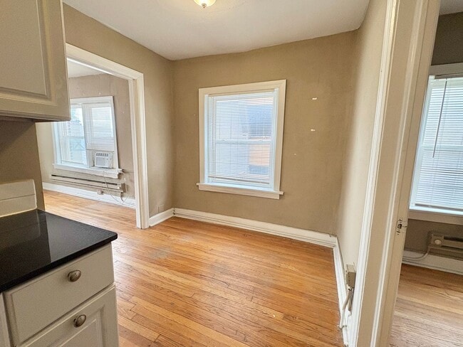Photo - 3734-3736 Warwick Blvd. Unit 3736-102