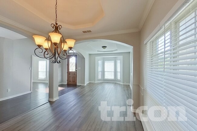 Photo - 131 Lake Trail Dr