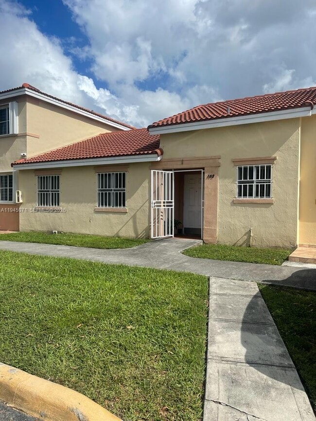 Photo - 240 NW 114th Ave