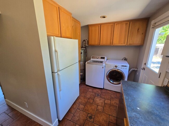 Photo - 15502 9th Ave NE