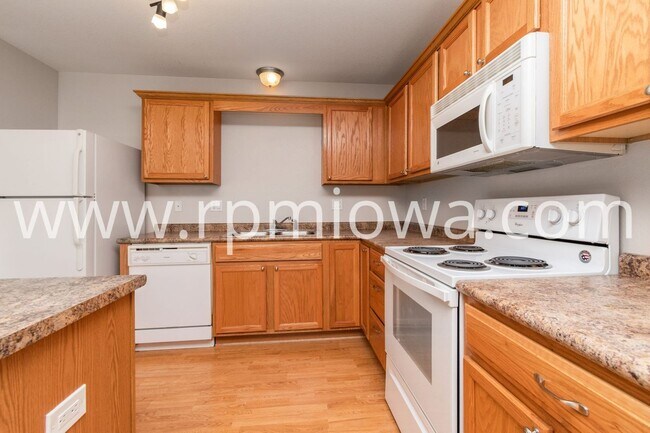 Photo - NEAR DMACC!! 2 Bedroom, 2 Bath Townhome in Ankeny