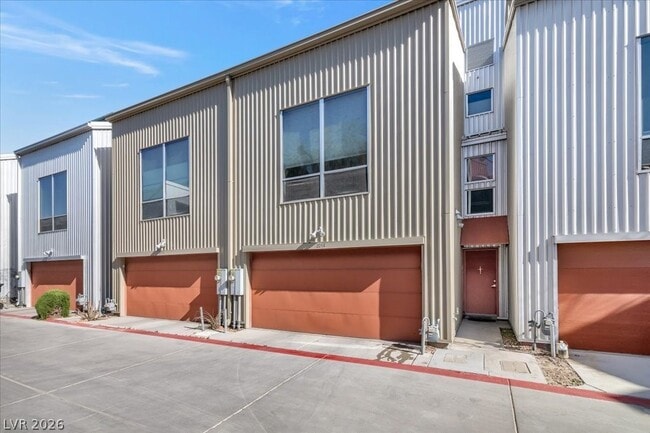 Photo - 2014 Pin Oak Ave