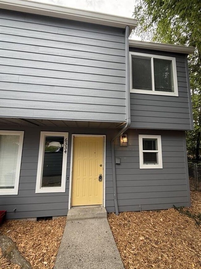 Building Photo - 6554 SW 192nd Ave Rental