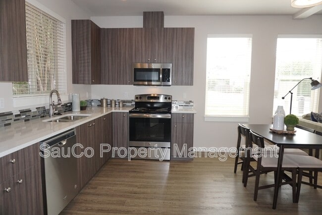 Photo - 17345 SW Blanton St