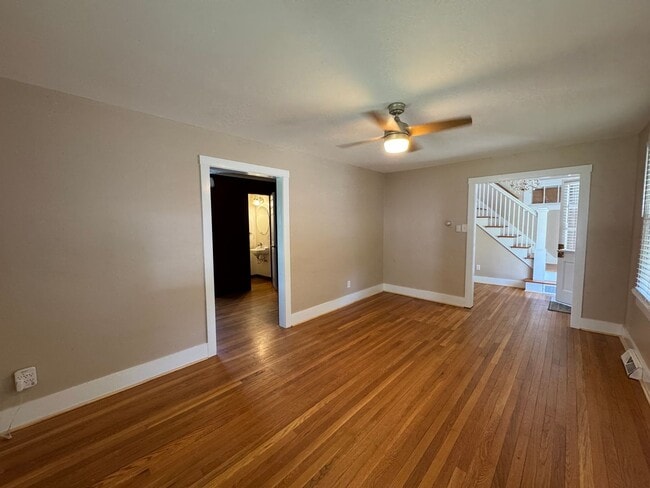Photo - Nice location within walking distance to downtown Harrisonburg!
