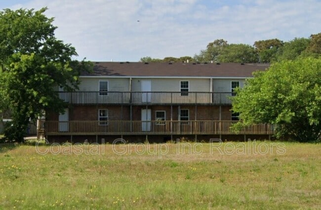 Photo - 9633 15th Bay St