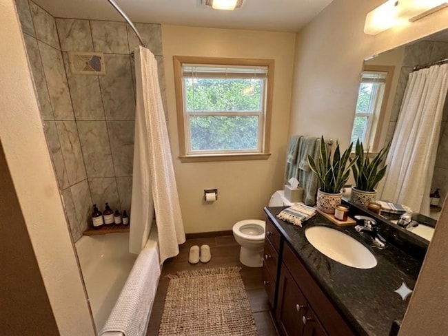 Photo - Kraehnke 67 Holding, LLC Unit 5958 N 67th St. Upper