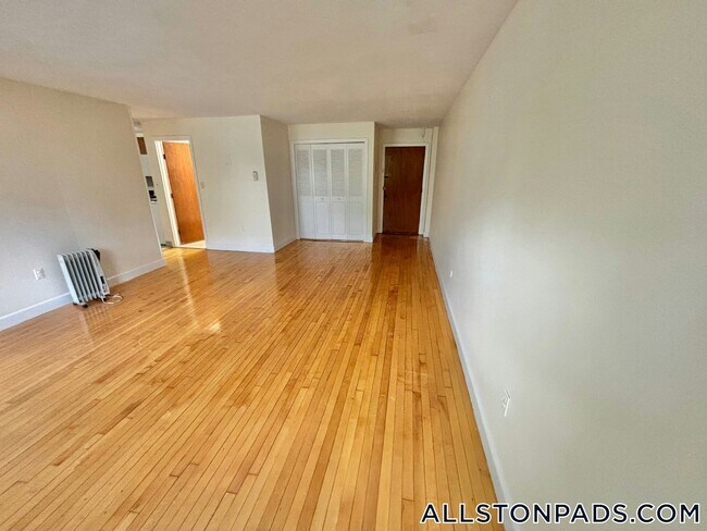 Photo - 20 Armington St Unidad 12