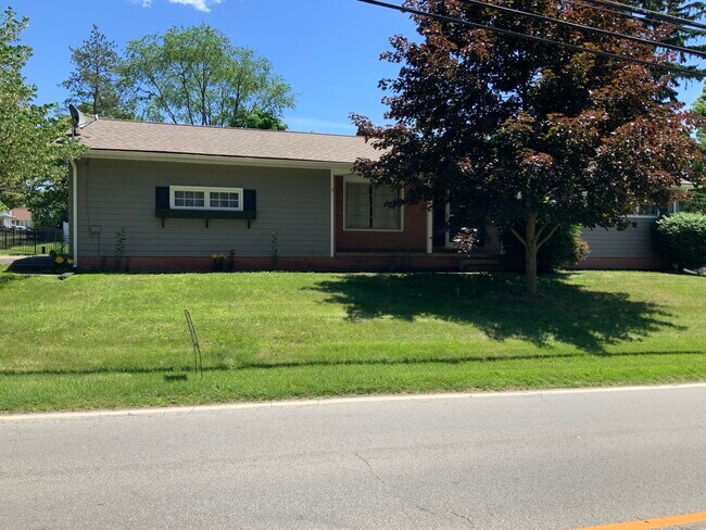 Photo - 6400 Lake O Springs Ave NW