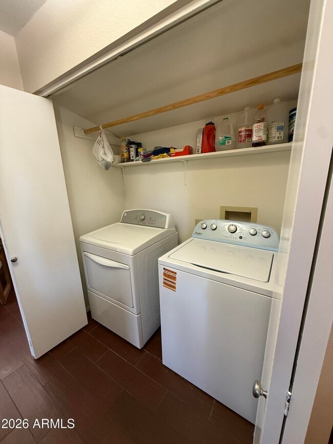 9635 E Palomino Pl