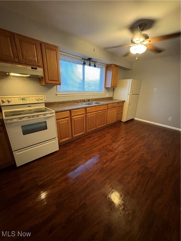 Photo - 66 W Main St