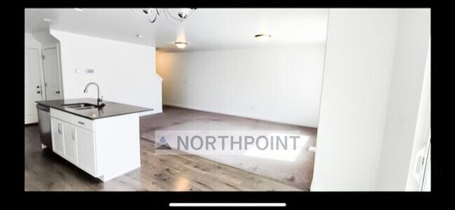 Photo - Beautiful 3BR 2BA Home w/ Quartz Kitchen and Garage in Herriman!