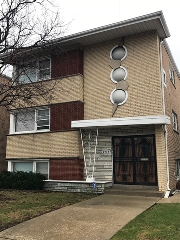 Building Photo - 2915 W 79th St Rental