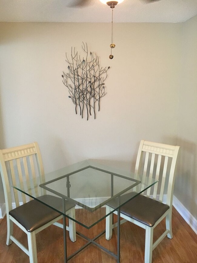 Photo - 1161 Lake Ave Unidad 205